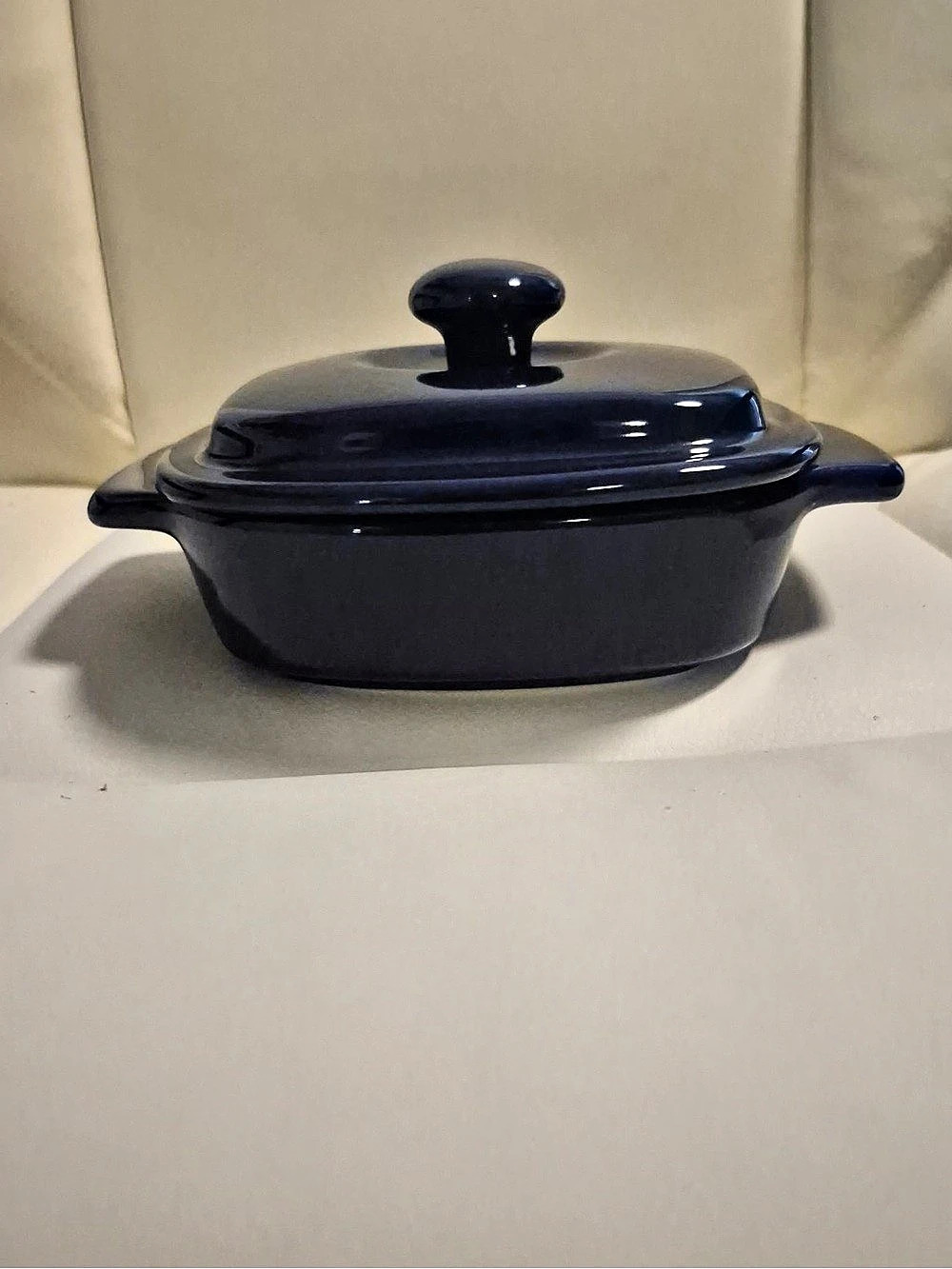 Chantal Honduras casserole Covered Dish Blue